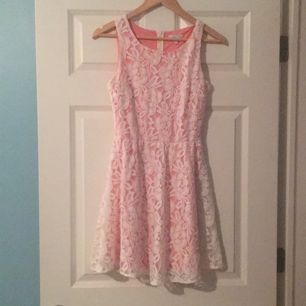 White and tan floral dress.